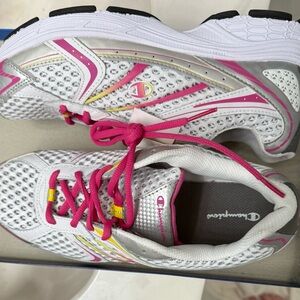 Champion Stylish White and Pink Women's Sneakers